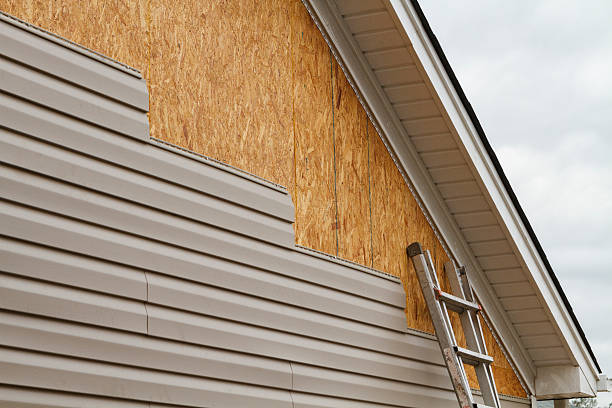 24/7 Emergency Storm Damage Siding Repair experts in Clark, NJ